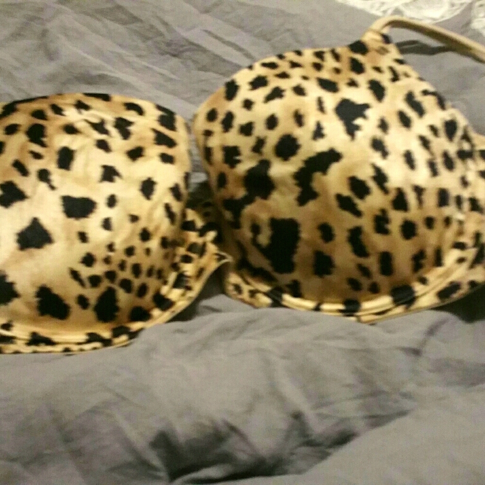 Victoria Secret bra